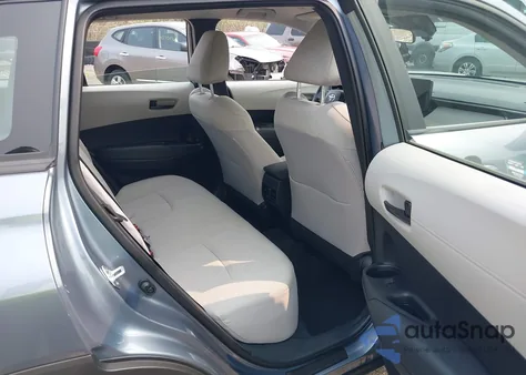 2024 Toyota Corolla Cross L from USA, damaged, VIN 7MUAAABG1RV099977